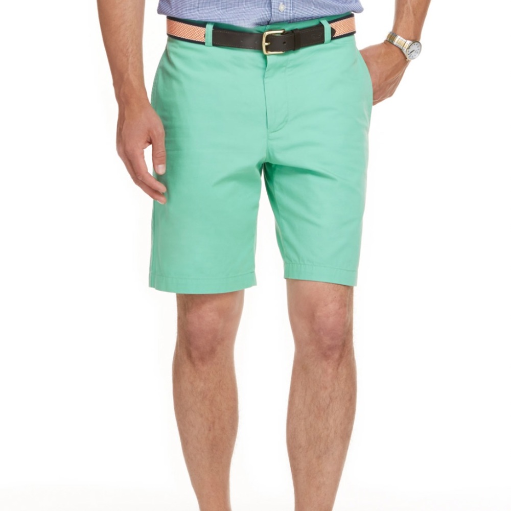 Vineyard Vines || Green Club Shorts